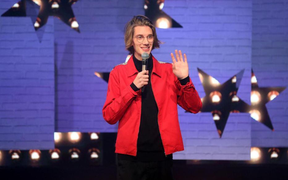 Salut tout le monde
Follow me