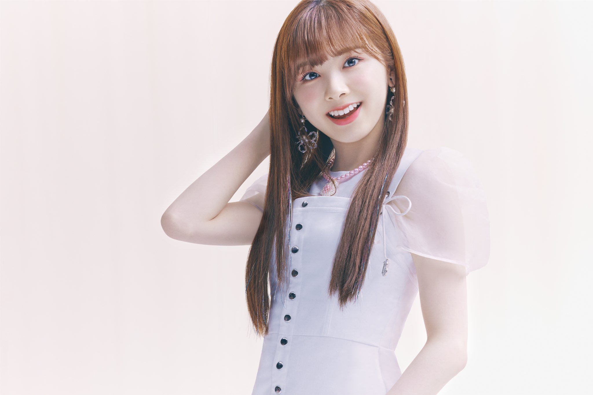 𝓎𝓊𝓇𝒾 ミイヒたん 髪型ストレートかわいい