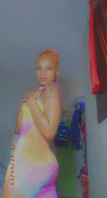 OBSESSED WITH MYSELF 🤤💋🥰 https://t.co/qqAy6IgT35<a href="/tag/newprofilepic"class="tags"><span>#newprofilepic</span></a>