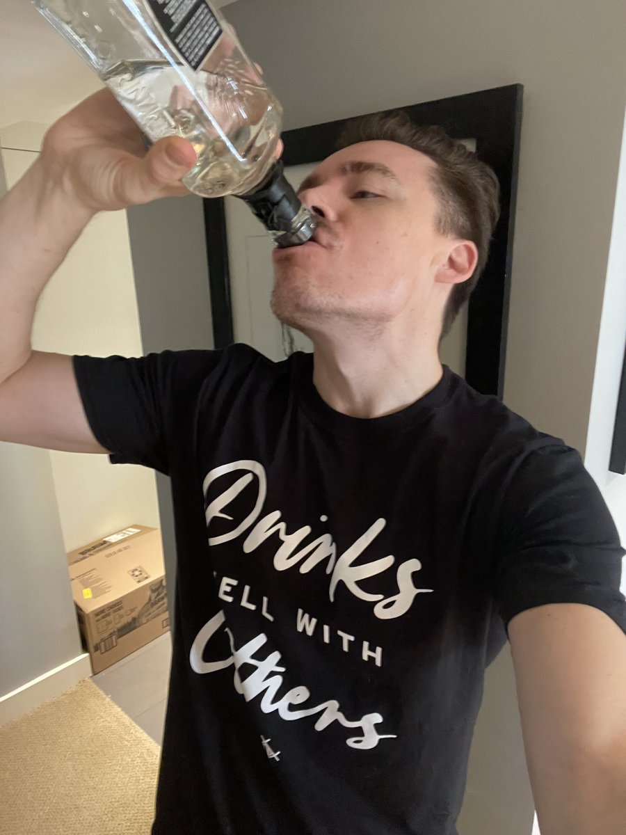 Sons of Daughters (@sonsofdaughters) on Twitter photo Shawn Hook drinks well with others... Do you?! <a href="/ShawnHook/">Shawn Hook</a> 🍻👕 #DrinksWellWithOthers
Grab your tee here: sonsofdaughters.com/store
Stream: ffm.to/DrinksWell Shawn Hook drinks well with others... Do you?! <a href="/ShawnHook/">Shawn Hook</a> 🍻👕 #DrinksWellWithOthers
Grab your tee here: sonsofdaughters.com/store
Stream: ffm.to/DrinksWell