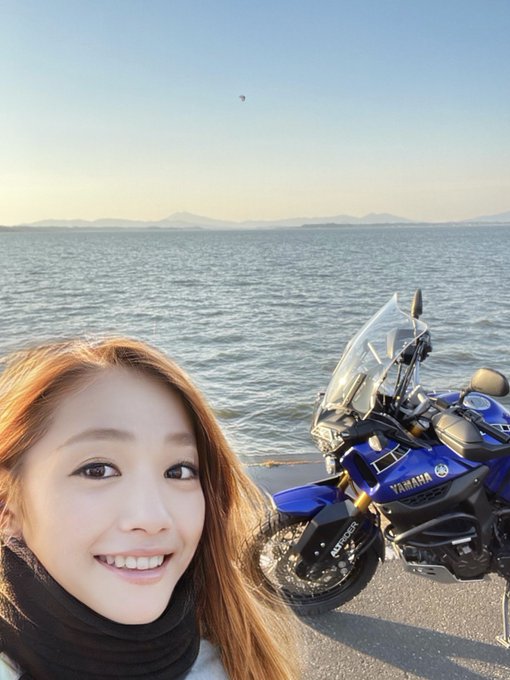 悲報 有名バイク乗りの姫に女体化アプリ使用疑惑 ミラーに謎のおっさんが写り込んでしまう まとめダネ 悲報 有名バイク乗りの姫に女体化アプリ使用疑惑 ミラーに謎のおっさんが写り込んでしまう まとめダネ