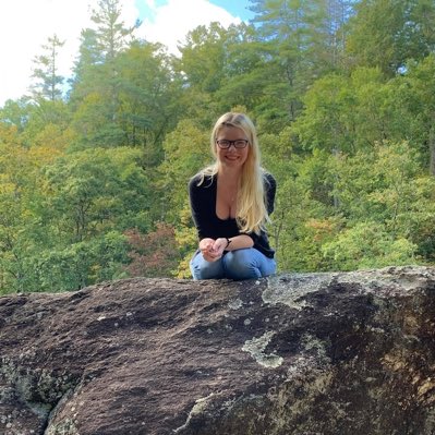 SCelticTrinity's tweet photo. Making it match everything else 

 #NewProfilePic https://t.co/DbhnE20WyI