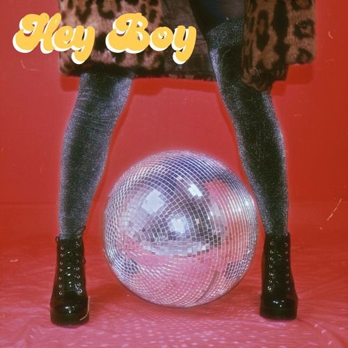 SKIA releases new electro-pop track 'Hey Boy' buff.ly/2Z2C04o #quiplisten @heyskia