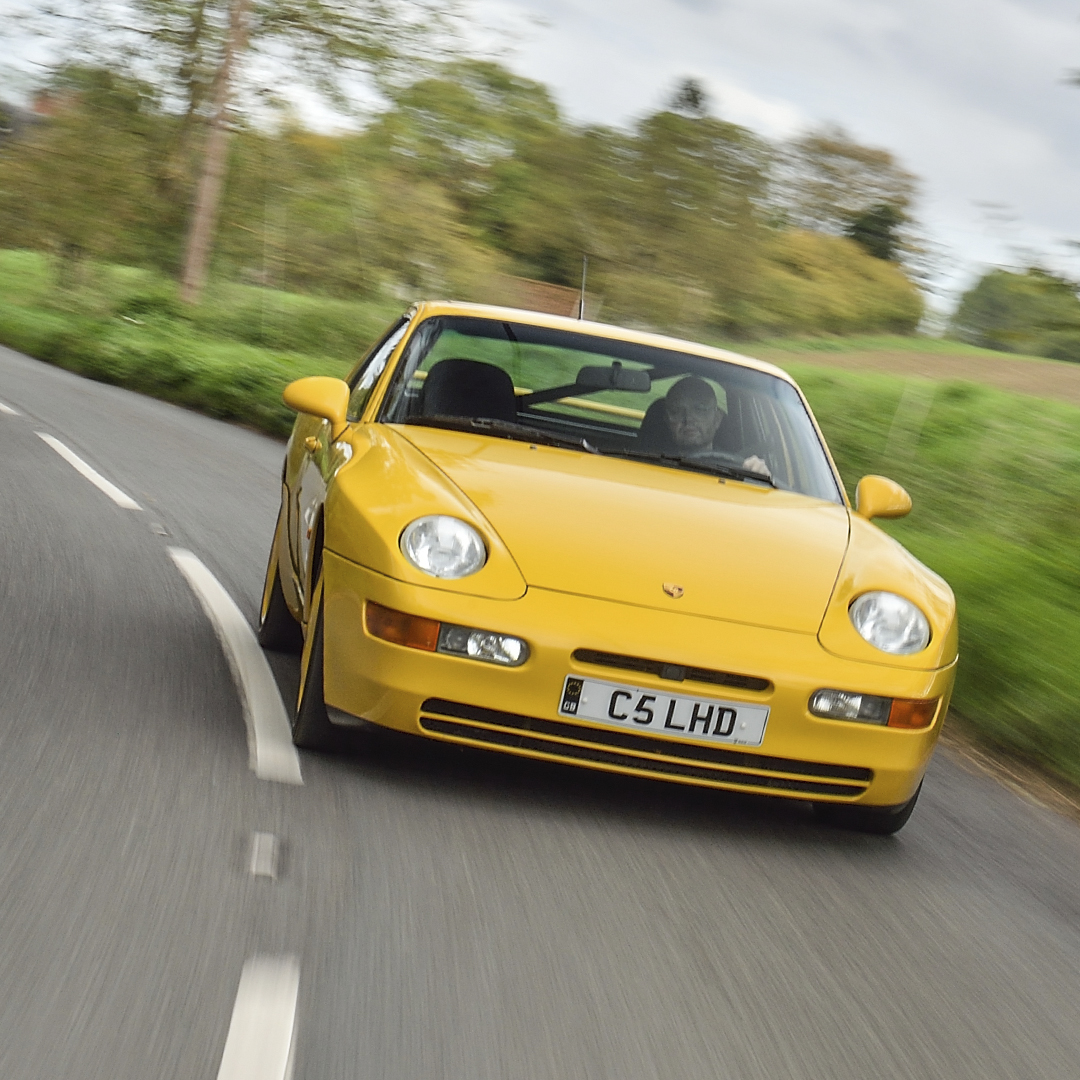 FurrsFleet's tweet photo. #Throwback to time spent behind the wheel of the ex-factory #968ClubSport for the latest issue of 911 & Porsche World magazine. 🏁 Order online at https://t.co/g4Ywz6PHih
#porsche #porsche968 #clubsport #speedyellow #porscheworld #transaxle #furrsfleet #porschelife #968CS #C5LHD https://t.co/g4RfxuA6cX