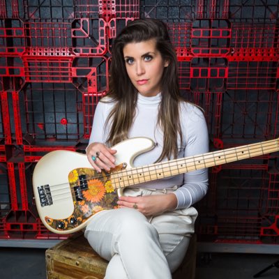 leannekbowes's tweet photo. #NewProfilePic https://t.co/IsVFqH05pO