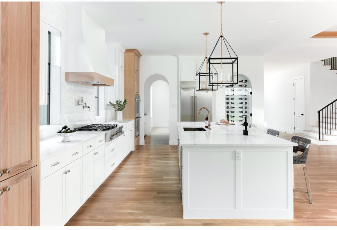CrystoramaLight's tweet image. We asked top designers to predict 2021 kitchen trends in our new #styleblog!
Design: Jessica Koltun
ow.ly/yu0K50DvIwK

#CrystoramaStyle #interiordesign #lighting #inspiration #kitchendesign #TuesdayMotivation #tuesdayvibes #decorinspo #style #kitchendecor #designtips #blog