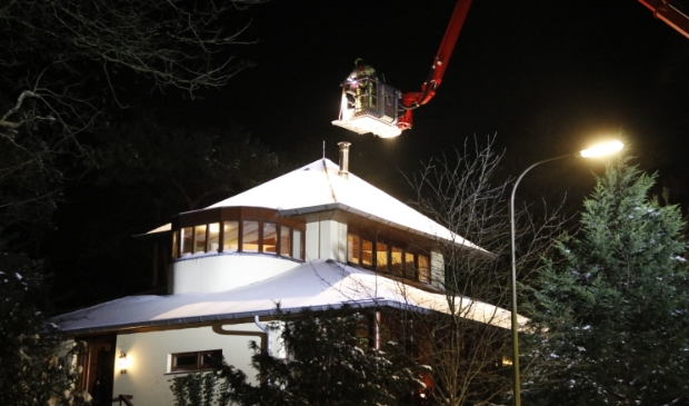 Schoorsteenbrand in oud theehuis in Mook - ..