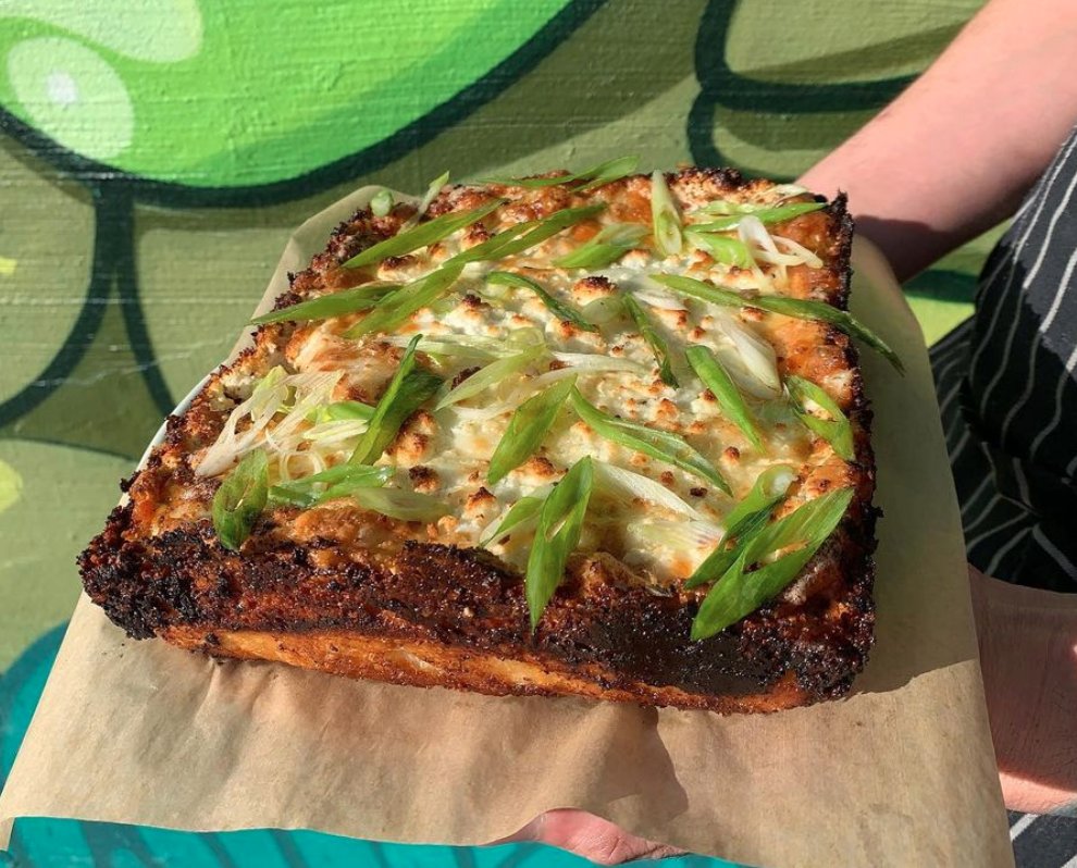 Not technically brand-new, but still slept upon are the sourdough pan pizzas from Hustle & Dough cafe in the ARRIVE hotel. They're so pretty. Details -->>  https://bit.ly/3aTe48O&nbsp;  #NationalPizzaDay