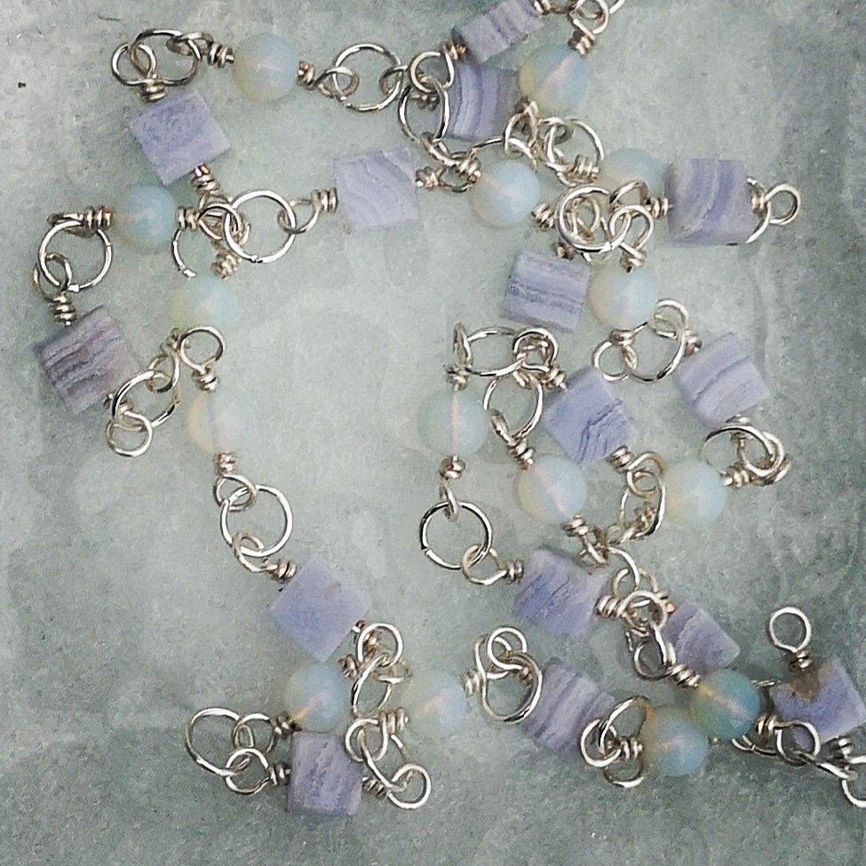 Soothing Blue Lace Agate and Opalite in a delicate necklace that can be doubled as a choker. 

Take 25% off store wide until the 14th ! Visit sweetlightjewellery.com

#bluelaceagate #opalite  #shopcanadian #artisanjewelry #shopstcatharines #healingjewellery #healingcrystals