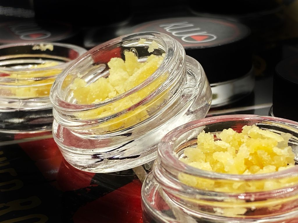 Kushworldorder1's tweet photo. Budder . . . https://t.co/pRWUVYyMes