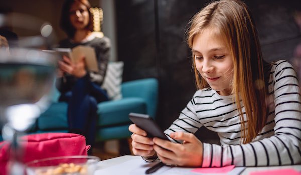 Vers van de pers  #nieuwsbrief Ingrado.  #Jongeren, onderwijs en COVID-19  #basisonderwijs weer naar school en meer

nieuws.ingrado.nl/t/j-3D645AD759…