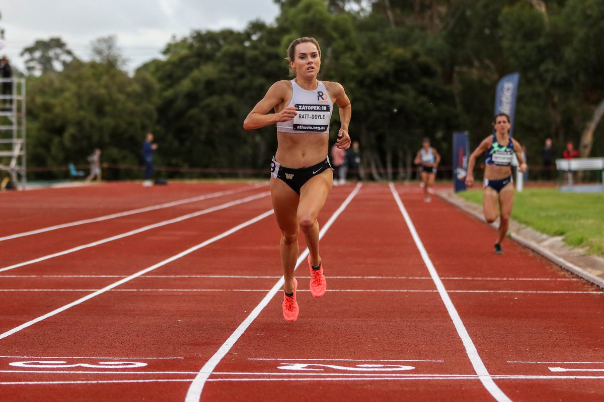 David Tarbotton (@david_tarbotton) on Twitter photo A recommended podcast is last week's Inside Running Podcast interview with Zatopek silver medallist <a href="/izzibattdoyle/">Izzi Batt-Doyle</a>. Very open with her development years, college in the US and her training.
insiderunningpodcast.podbean.com/e/170-izzi-bat…
📷courtesy of <a href="/athsvic/">Athletics Victoria</a> A recommended podcast is last week's Inside Running Podcast interview with Zatopek silver medallist <a href="/izzibattdoyle/">Izzi Batt-Doyle</a>. Very open with her development years, college in the US and her training.
insiderunningpodcast.podbean.com/e/170-izzi-bat…
📷courtesy of <a href="/athsvic/">Athletics Victoria</a>