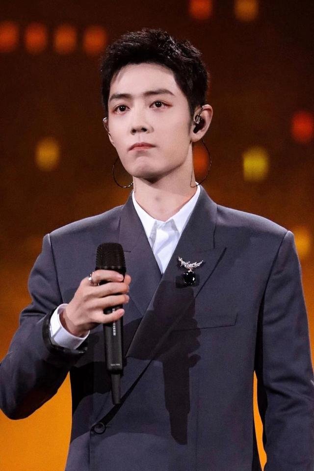 "...the entertainment circle. Unfortunately, for them he didn't do what they wanted. Now Xiao Zhan has already been reborn & become more upright. Therefore, it is only Xiao Zhan who can "defeat" Xiao Zhan & will meet you next time."