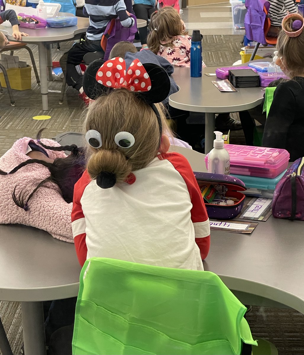 Three Creeks K-8 tweet media