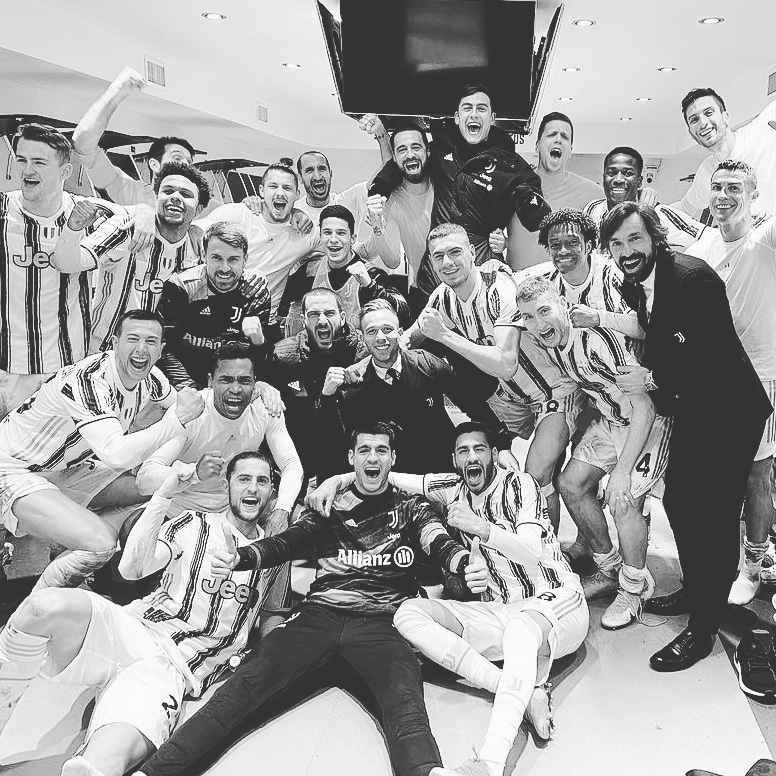 I moduli sono importanti, ma questo è senza dubbio lo schieramento che preferisco.
In finale 💪
#CoppaItalia #JuveInter #TilltheEnd