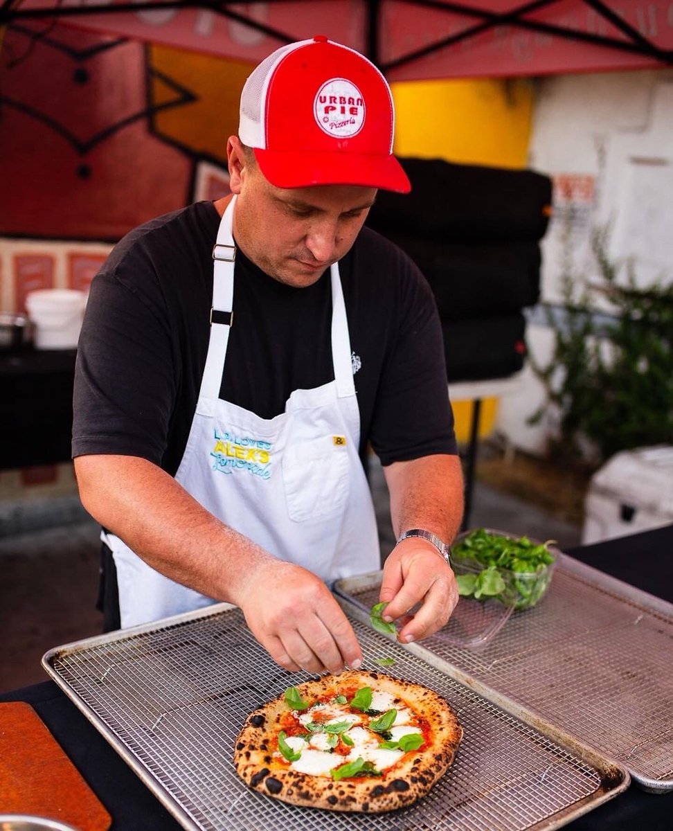 L.A. Loves Alex's tweet media