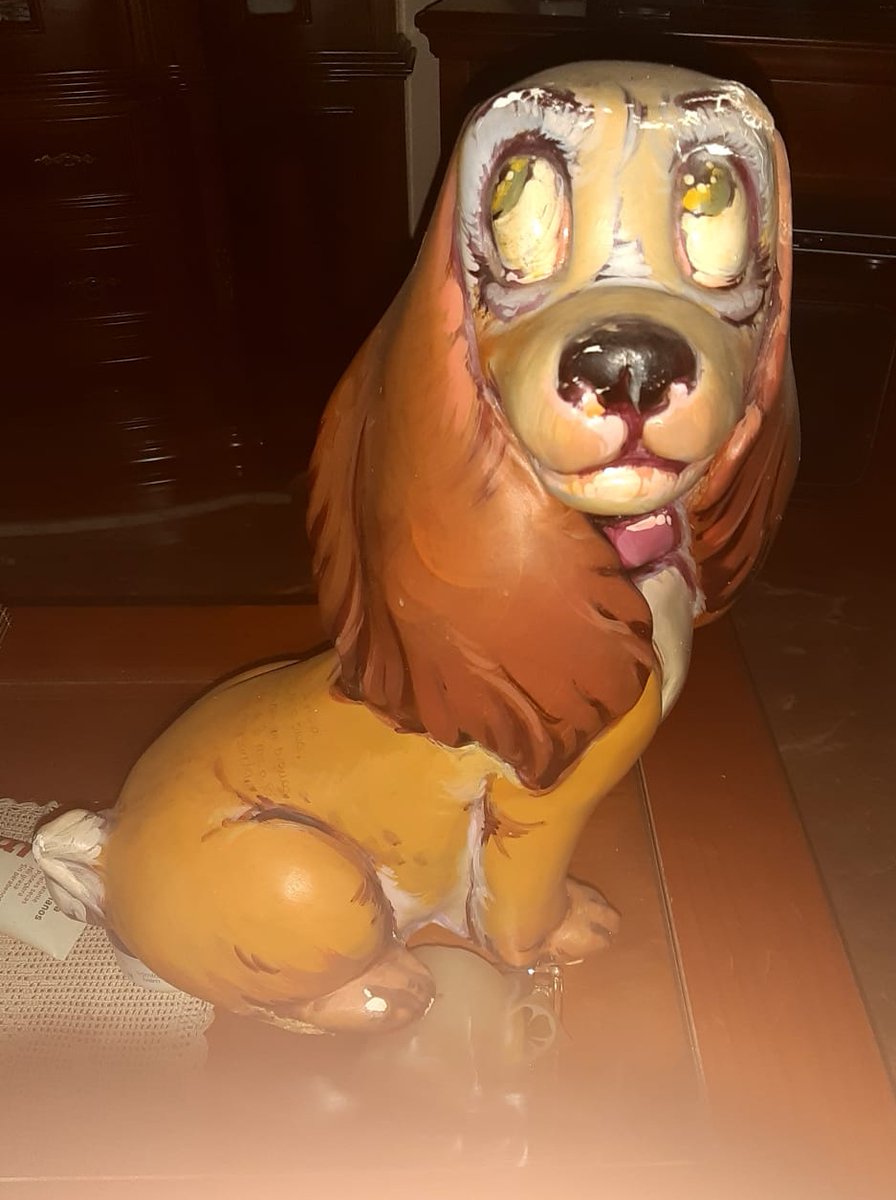 Restaurar un ninot significa recuperar la memòria i la història de l'artista faller que el va crear. Restaurar un ninot significa reviure bonics records d'unes #Falles de fa dècades que ja no tornaran regalaunninot.com/restaurant-nin…

#regalaunninot #estimemelsninots #cuidemelsninots