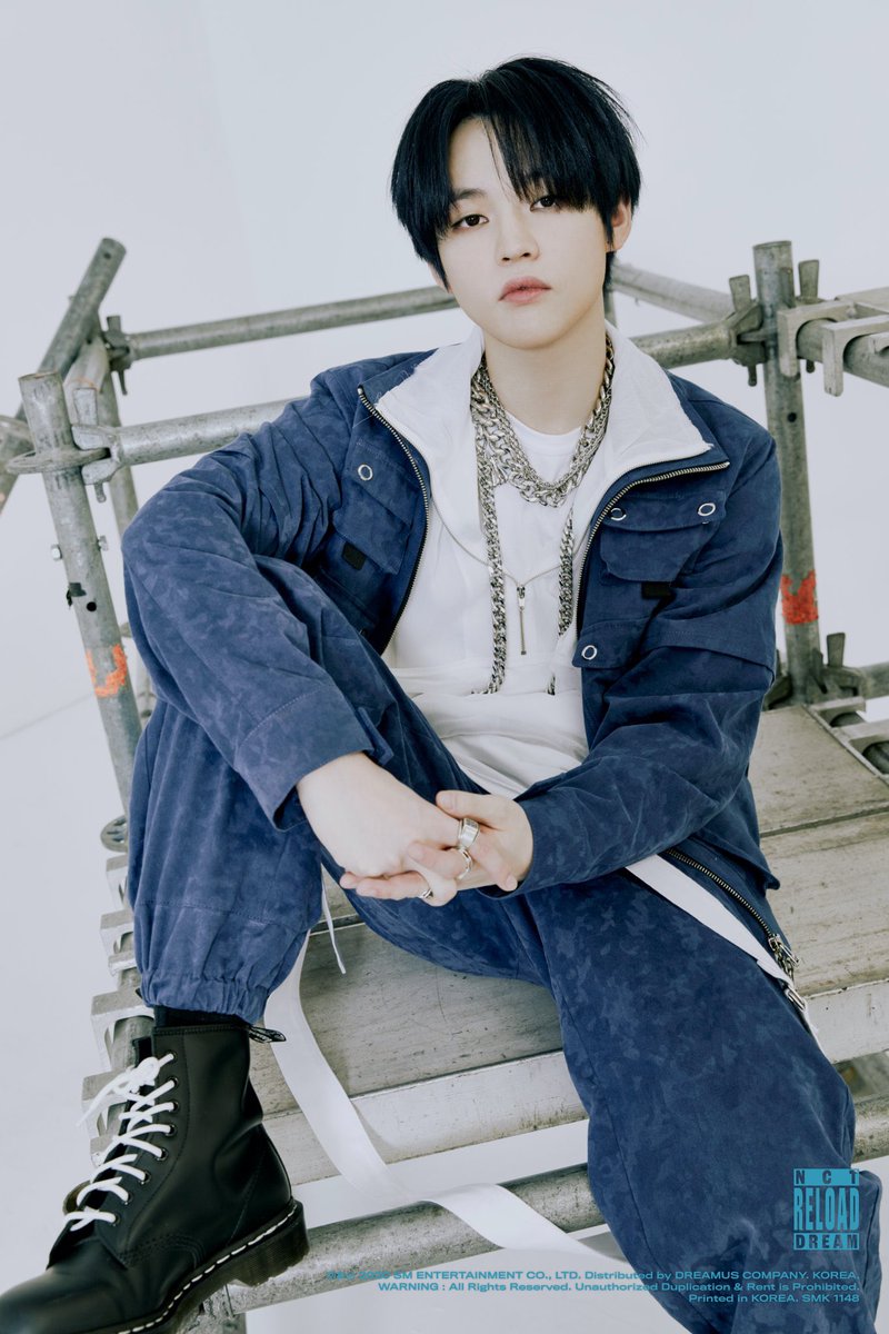 chenle as sloth- people underestimate sloth as a sin a lot but sloth still has a lot of power/influence- song slows down for his parts or just changes dynamics- more lines like his ones from quiet down- moments where hes in a dream- maybe a controlling choreo moment