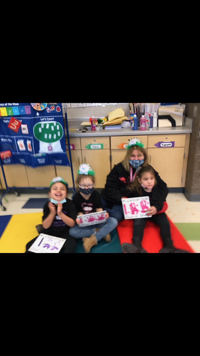 farmerleap's tweet photo. Lots of fun had at our 100 day celebration. We even had some surprise guests. @BuscemiOR @jennstefan14 @OakRidgeNPD117 https://t.co/gZ0wDkFiEM