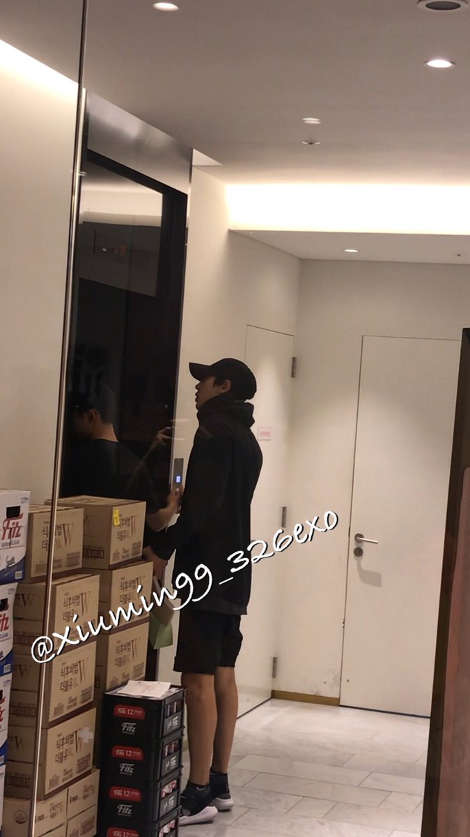 CHAPTER EIGHT : 2018 - REKINDLED HANGOUTS & GiChanNoDiChanyeol & DO would once again be often seen hanging out especially late nights and remember when we saw them riding Chanyeol's vespar once?