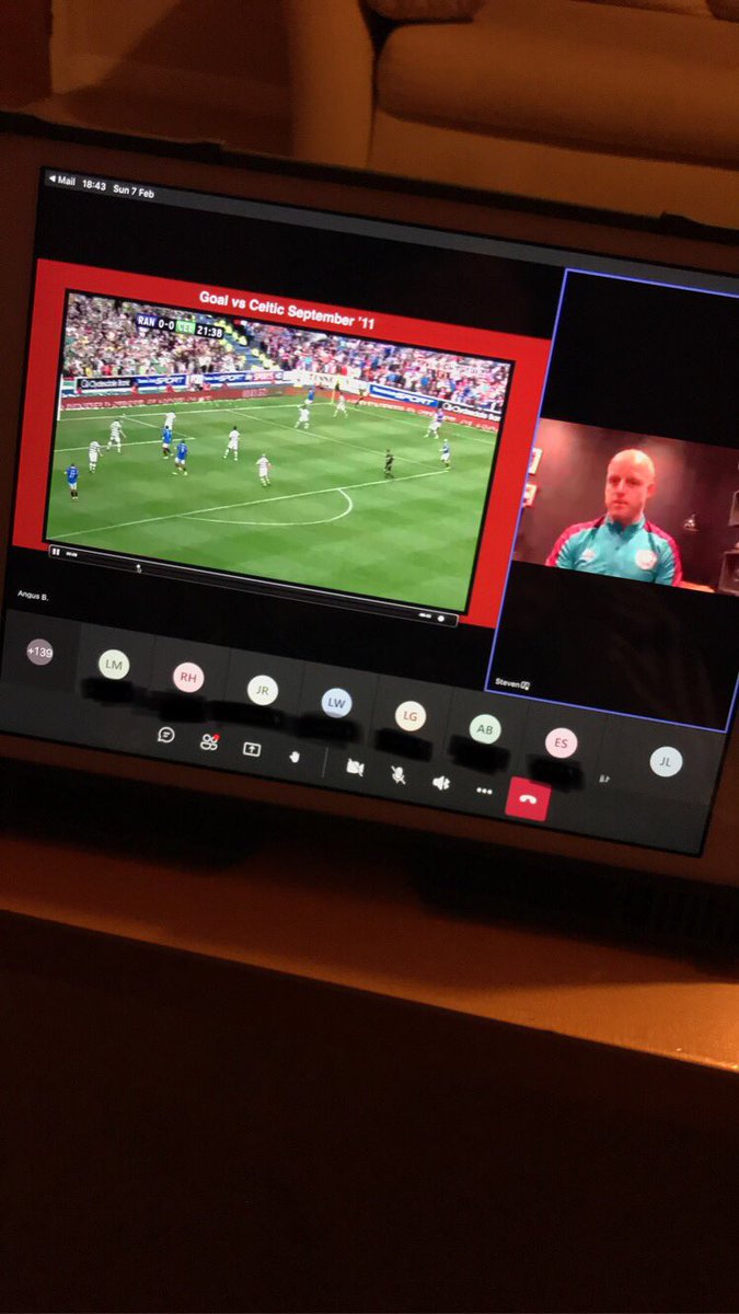 Miss Leiper tweet media