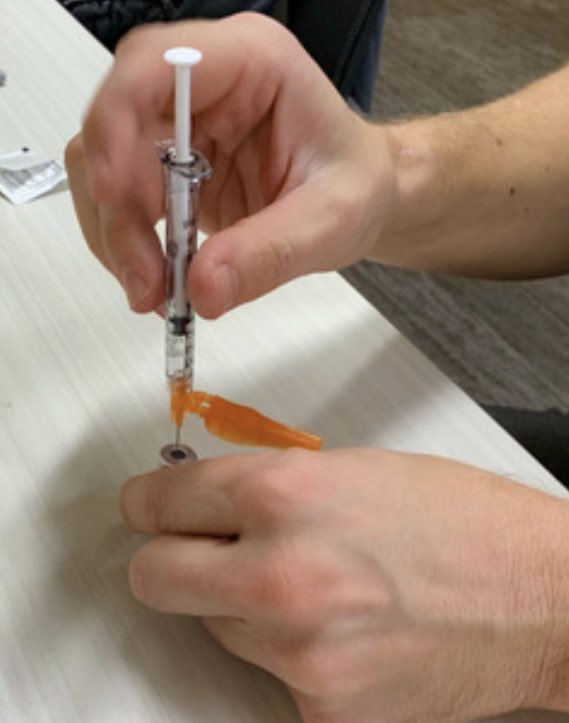VAKansasCity's tweet photo. Veterans! We have 200 - COVID-19 vaccine doses available. Vaccine is first come, first serve at the Honor Annex to eligible Veterans. 
Honor Annex
4251 Northern Ave
Kansas City, MO 64133 https://t.co/0qZWFsglEQ