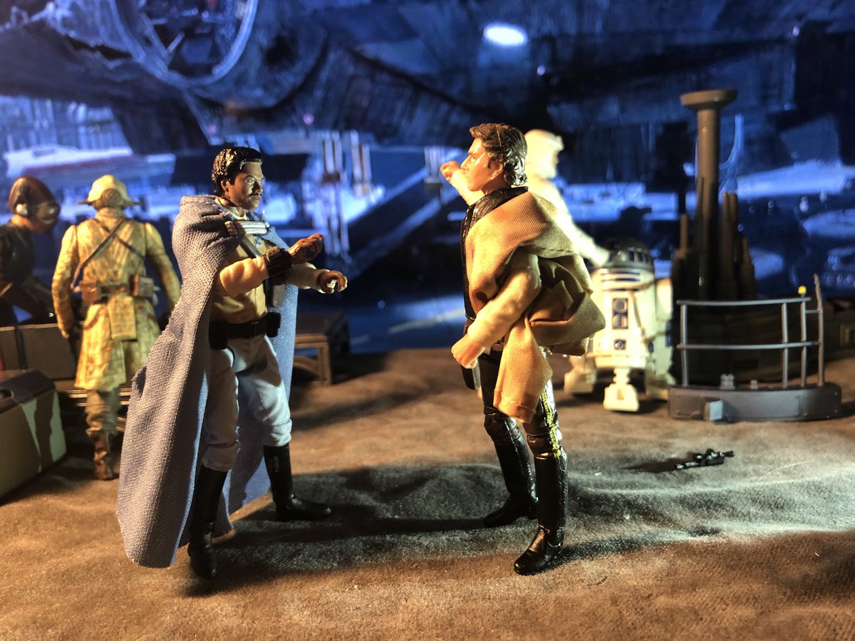 toyetic40s's tweet photo. โYou need all the help you can get. She's the fastest ship in the fleet.โ #StarWars #ReturnoftheJedi #notascratch #HanSolo #Lando #TheVintageCollection #FightforTvc #backtvc #ACTIONFIGURES #ActionFigurePhotography #Hasbro #hasbrotoypic @Hasbro https://t.co/4I156fbyeY