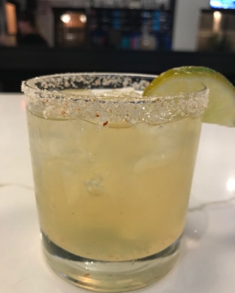 ElmhurstBrewing's tweet image. It may be cold out but you can put yourself in a beachy mood with our Tex-Mex menu! Tacos, burritos, margaritas and more will help you feel like your some place warmer. Call and place and order or stop in to grab some food. #ebc #spongbobmargaritapants #texmextuesday #yummy