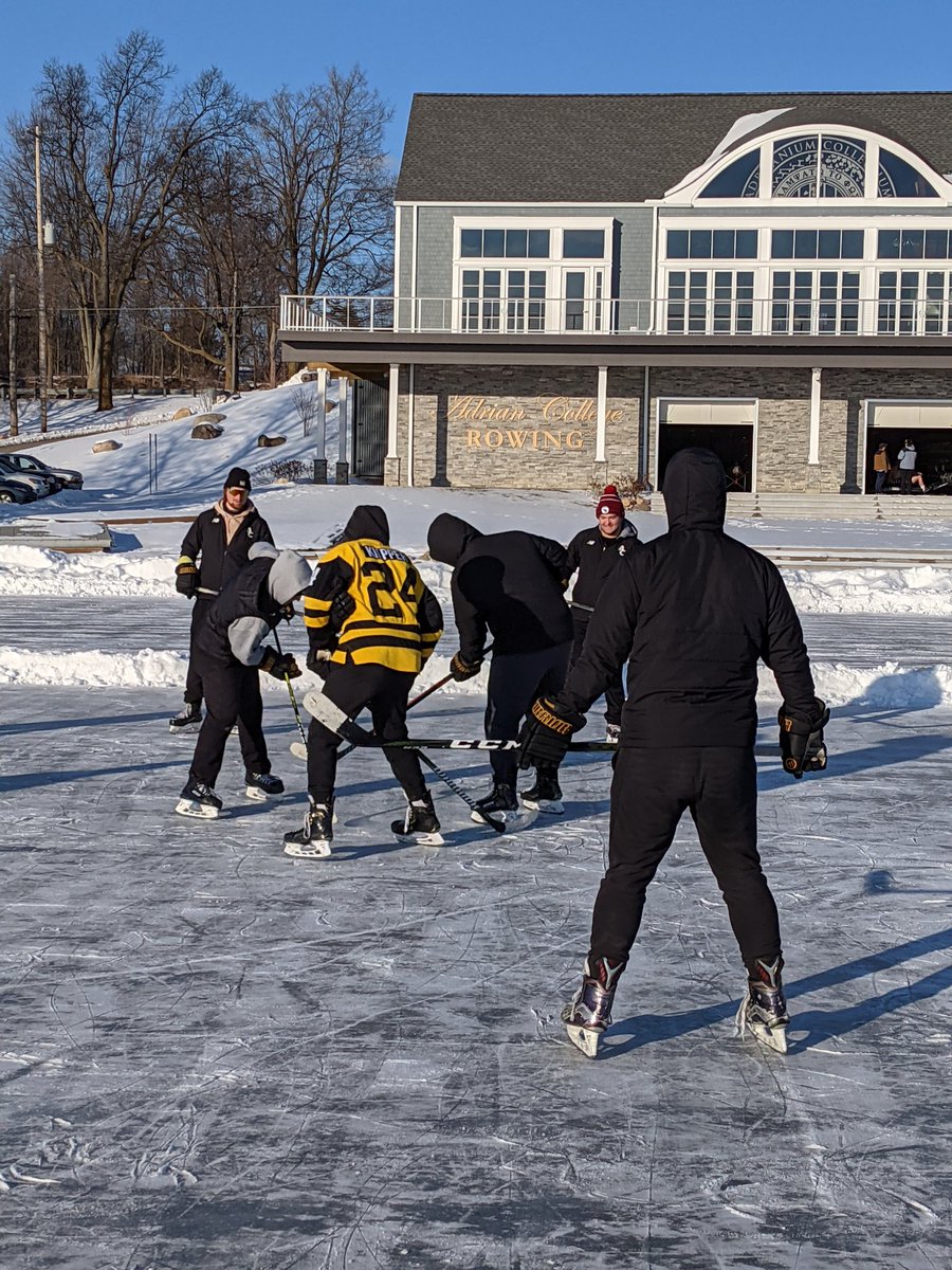 Adrian College MD2 ACHA Hockey tweet media