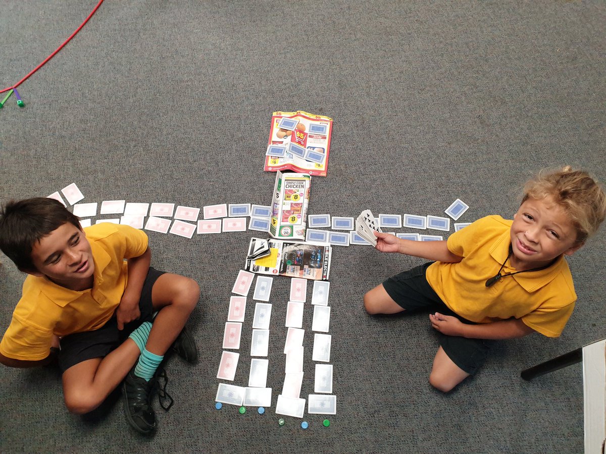 Ms_TsClass's tweet photo. Roz the robot https://t.co/6KkwNFySwy