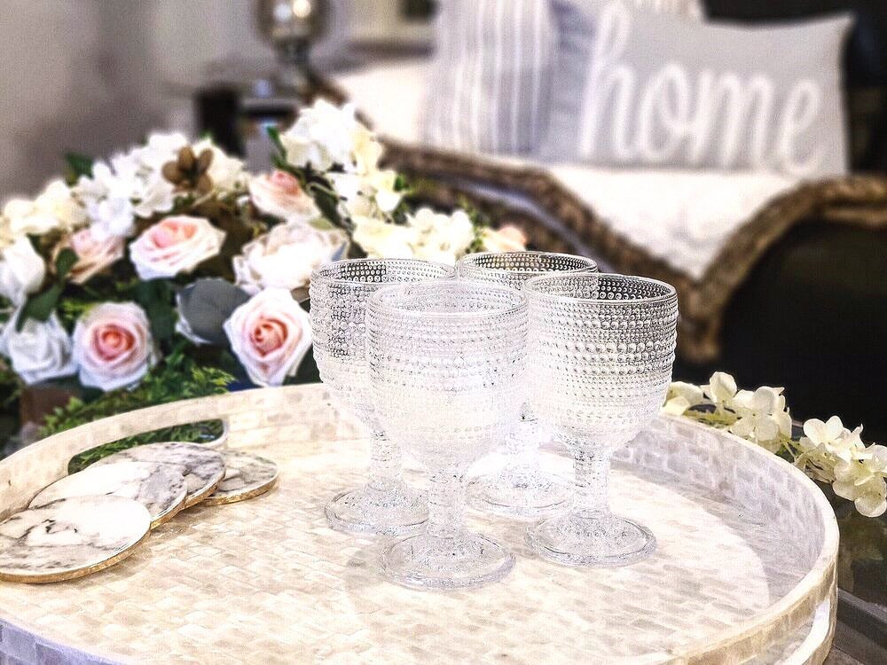 HiHomeAccess's tweet image. Beautiful crystal glasses always make an occasion special. Especially pairing with beautiful round marble gold edge coasters can turn the look to a next level!! 
.
.
.
.
.
#watergoblet #homedecor #homedesign #homeaccessories #entertainment #coasters #marblecoasters #glass