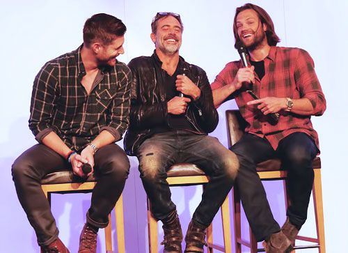 acklesism's tweet photo. shoutout to jeffrey dean morgan for being the most supportive cast member of supernatural. he loves and respects j2 and always supported them and their projects. he always talked highly about them and never said anything negative. we stan <3 https://t.co/Slj232NAGU