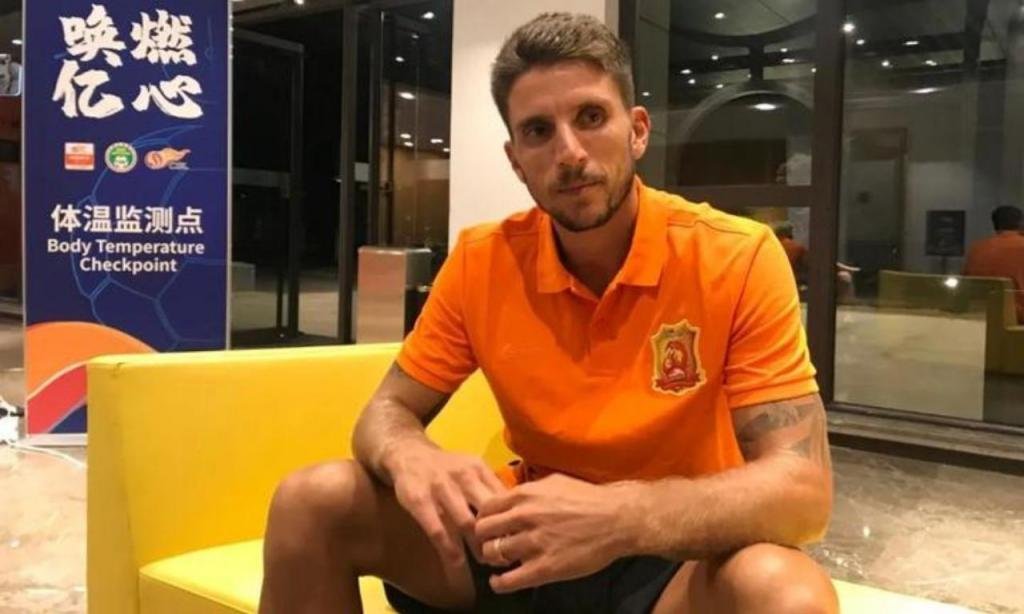 Twitter এ Naoya Guojiadui ラファエル シルバといえばこのイメージしかないですｗ T Co 7hg70v0k ট ইট র