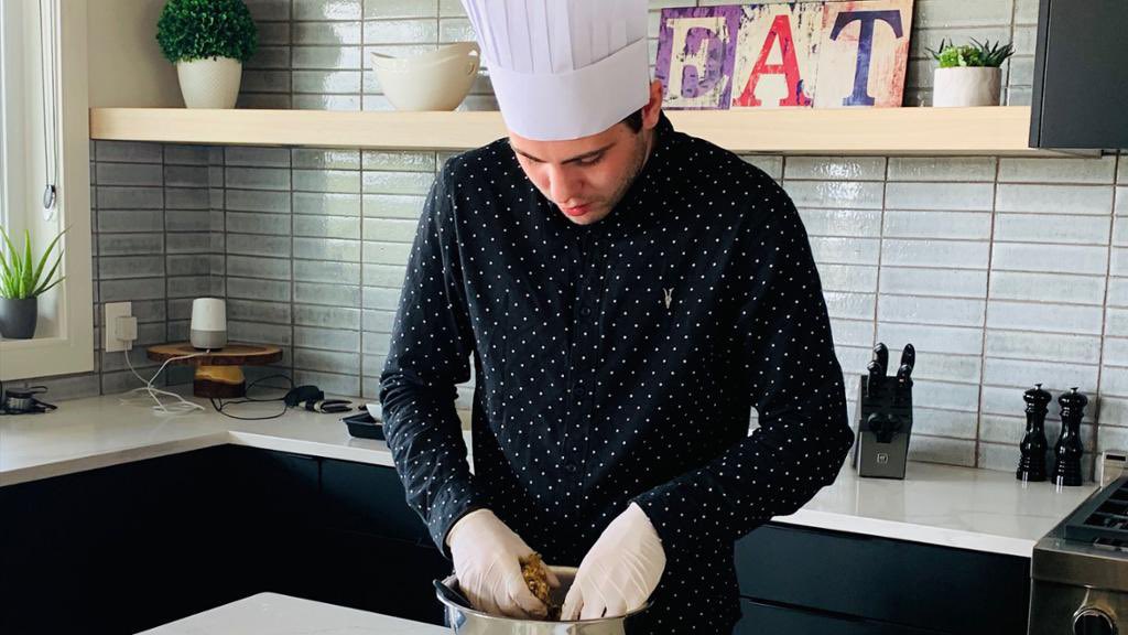 Jake DeBr*sk as the Banana Roll