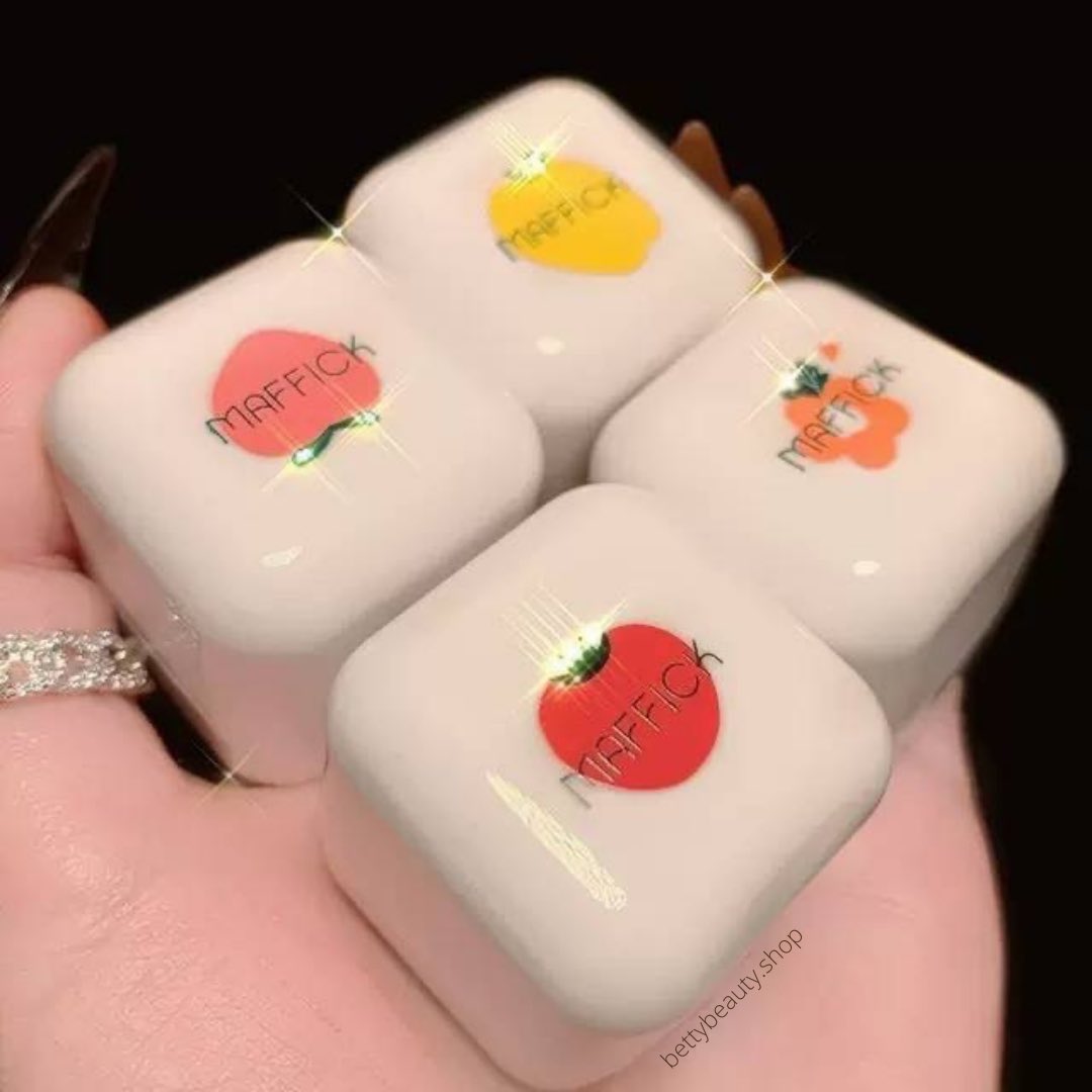 BettybeautyS's tweet photo. Maffick Jelly Lip Balm 🍑🍓🍒
💋💄ลิปบาล์มเปลี่ยนสี กลิ่นผลไม้สุดน่ารัก มีให้ เลือก 4 เฉดสี กลิ่นหอมมมาก!!
🍎🍎110฿รวมส่ง🍎🍎
สนใจDMมาได้เลยนะคะ💬🙏🏻
#bbettyshopping
#Maffick #เครื่องสําอาง #คสอ #ถูกและดีบอกต่อ #ลิปสติก #ของมันต้องมี #เครื่องสำอางพร้อมส่ง #ถูกและดี #ลิปบาร์ม https://t.co/DUj5ZOz5jF