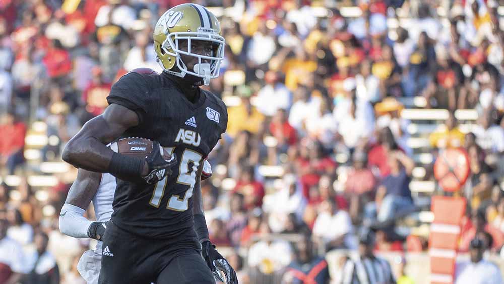 BamaStateFB's tweet photo. First preseason poll released

Ranked 8️⃣ by BOXTOROW (@boxtorow)

#STATEofMind

🗒️ x https://t.co/K3w07JuqL0 https://t.co/JNnmHBNzP0
