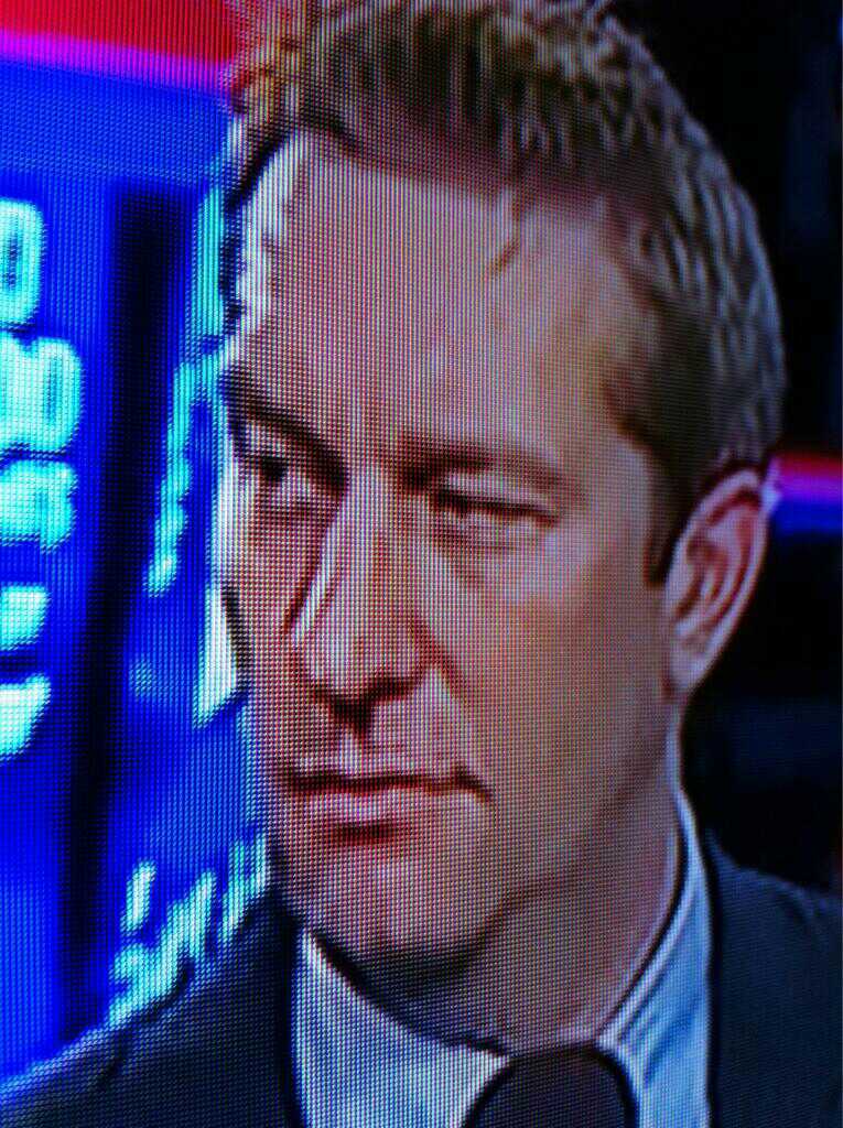 Buz_Meg's tweet photo. The People's Eyebrow @mattsekeres #RIP1040 #BellLetsWalkYouOut https://t.co/1CuhqUKtRo