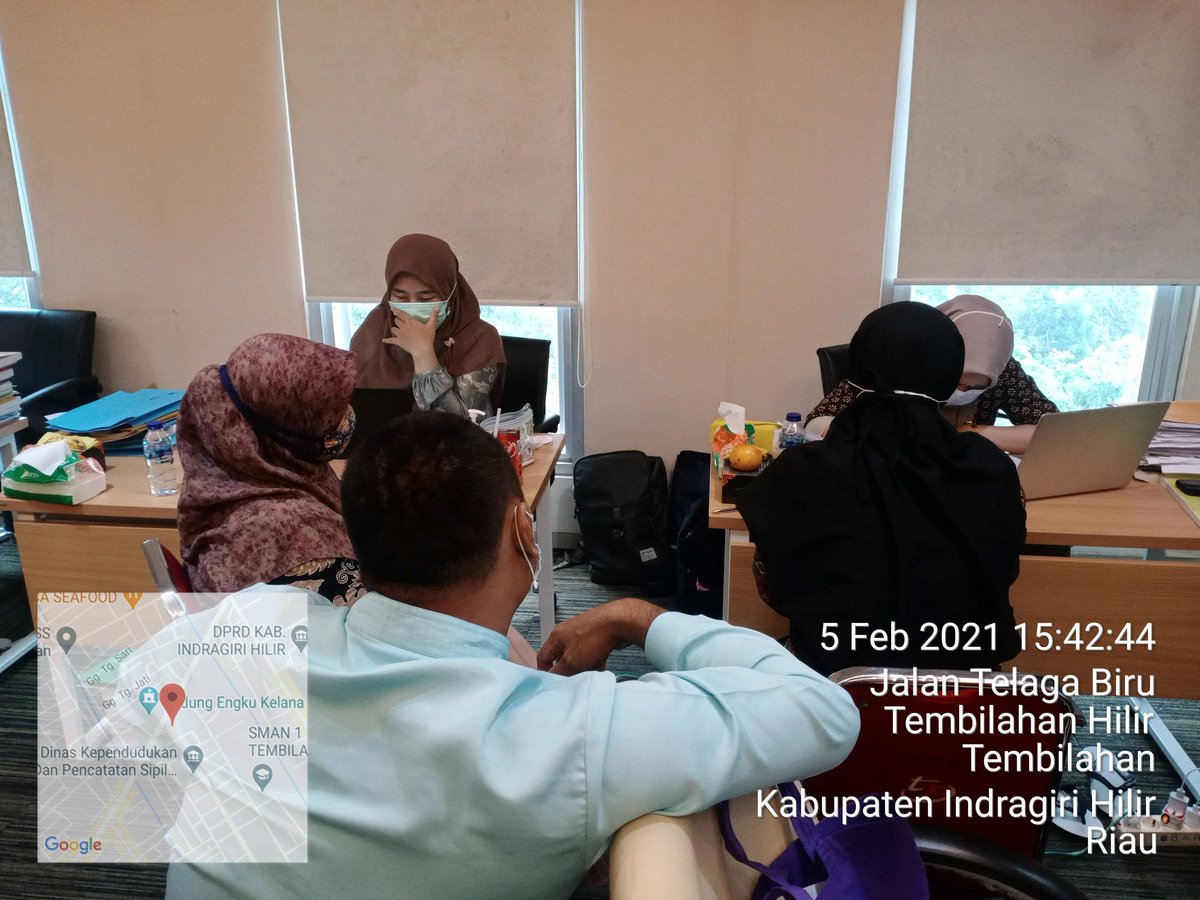 ST_aisyah28's tweet photo. #DariDesaUntukIndonesia Forum Perguruan Tinggi Desa @jokowi @halimiskandarnu @malik_haramain @imansyukri @taufikmadjid71 @yusradaridesa @azzameldzikrie @tppkemendes @psdattg_ @BerandadesaID @kemendespdtt @DodiShawana @indra030214 @maspurwaji #TPPIRiau #TPPIIndragiriHilir https://t.co/qGJOVE35cZ