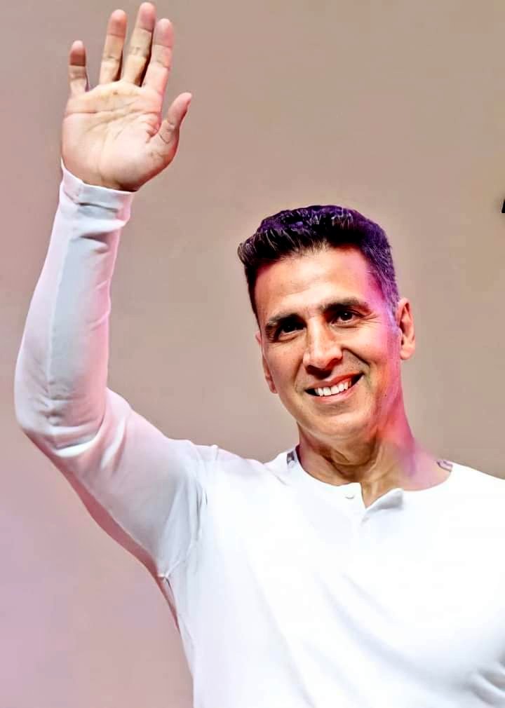 Teddy 𝐓𝐡𝐫𝐞𝐚𝐝  for my teddypie  @akshaykumar 