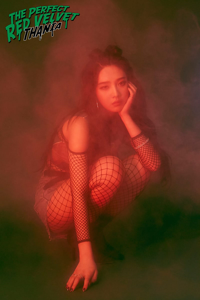 RedVelO5's tweet photo. ۪٬ 𝗕𝗮𝗱 𝗕𝗼𝘆 𝘥𝘰𝘸𝘯 ♡̷ 𝑹𝒆𝒅 𝑽𝒆𝒍𝒗𝒆𝒕 2𝗇𝖽 𝖺𝗅𝖻𝗎𝗆 ͘꧈  concept photo﹏  ҂⃨ 𝐓𝐇𝐀𝐍𝐈𝐀 ː͡*  𝟷𝟻.𝟶𝟸.𝟸𝟷 📎 https://t.co/QtsPtyvhBt