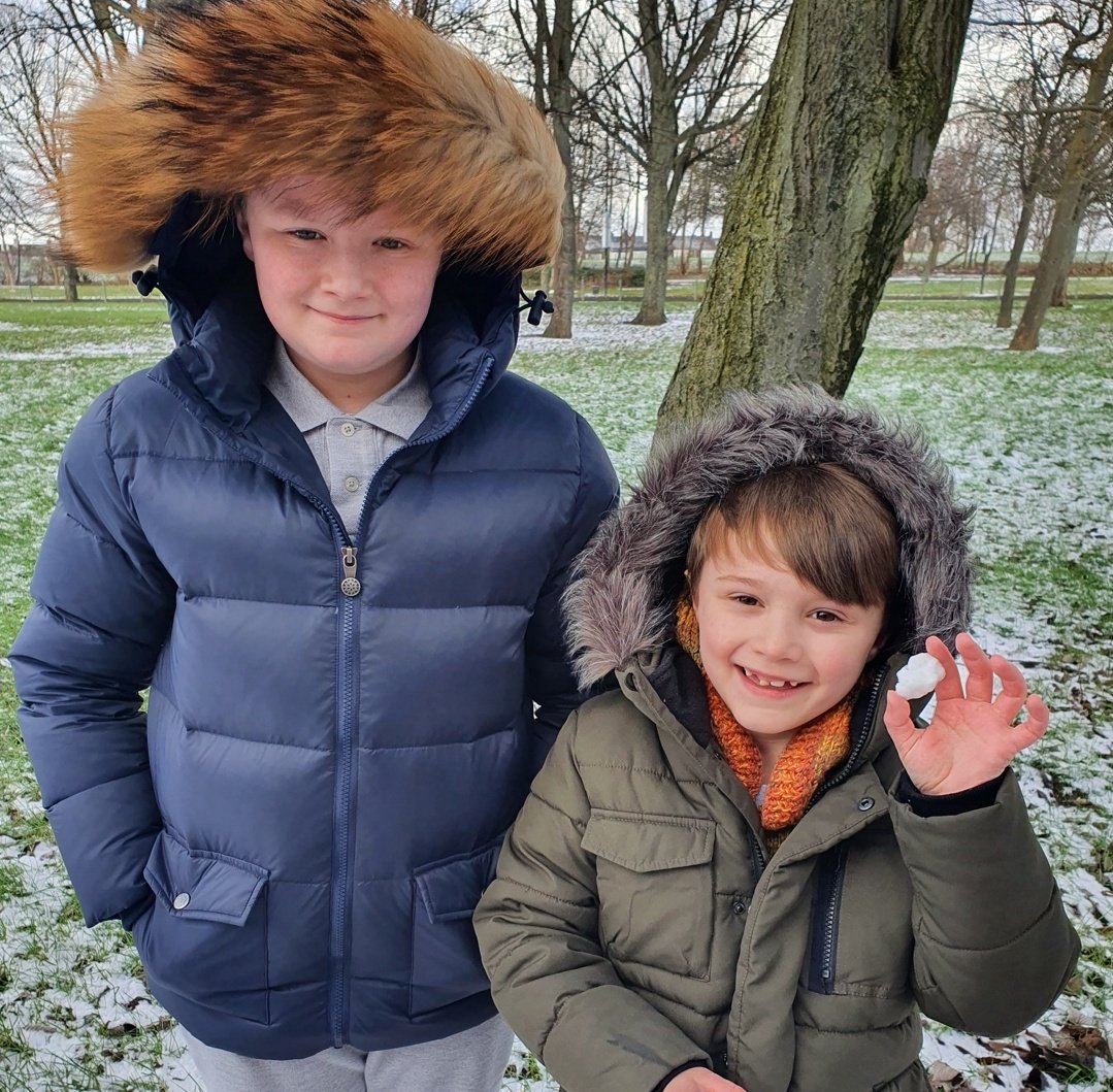 PallisterParkPS's tweet photo. Having fun in the snow is just as important as home learning. That's why we believe in #workhardplayhard.
Our Y6 #pally #homelearner took a well earned break after reading over 40, 000 words on @ReadingPlus in just 4 weeks 😱#keepintouch https://t.co/8PNi840bJL