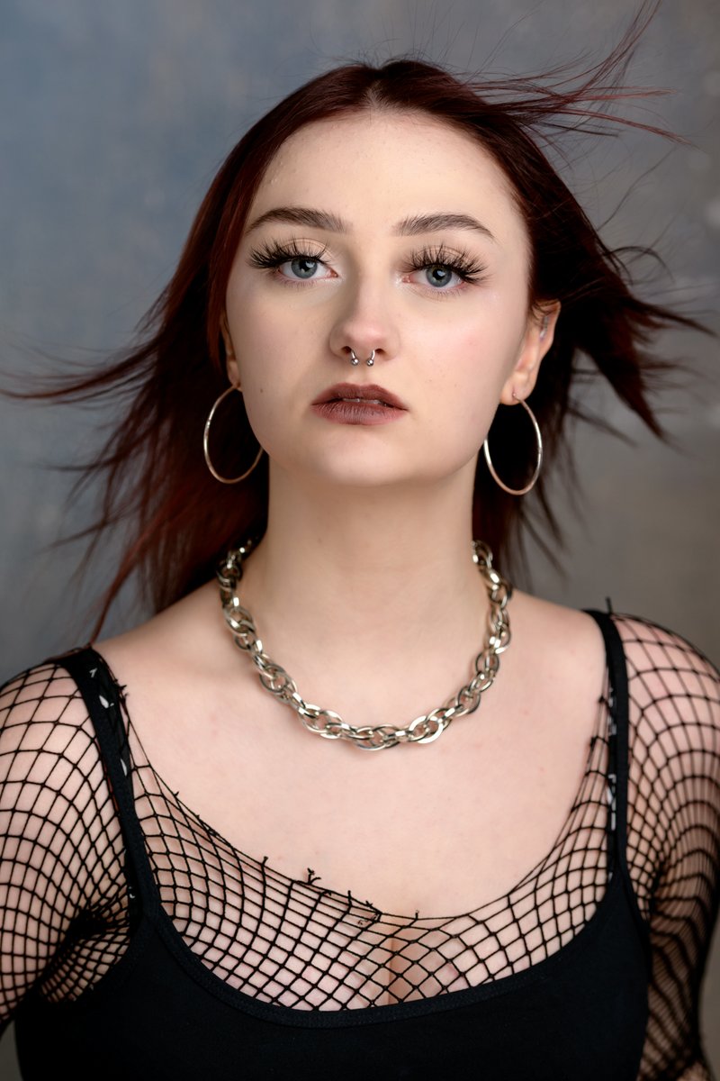 ToniCollard's tweet photo. Refreshed #Headshots for #Actor Grace by @CreativeCameraP has brought a flurry of #Castings #YoungActor #GothActor #TeenActor
https://t.co/mvRyi1FYxA https://t.co/Cds0Xbg4Fl