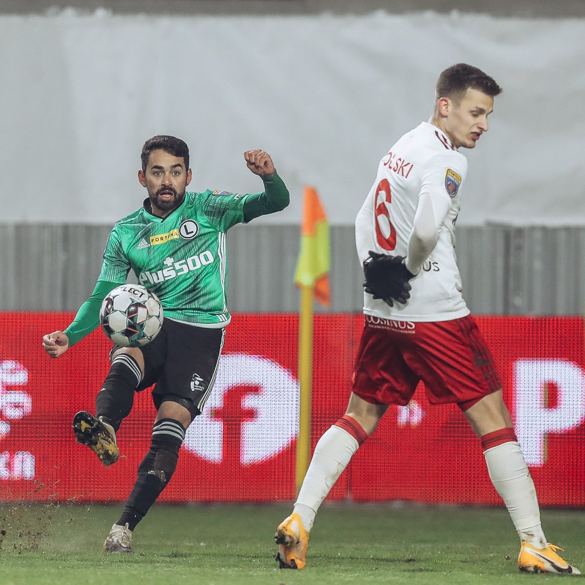 LegiaWarszawa's tweet photo. 45 minut na boisku, gol, asysta i tytuł @Plus500 Zawodnika Meczu dla Luquinhasa 👏😎 #ŁKSLEG https://t.co/QBT8uhjqZp