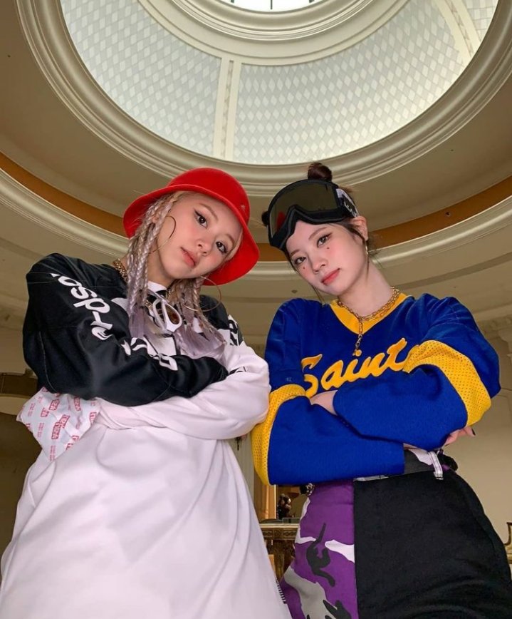_hyoniverse's tweet photo. ASDFGHJKL!!! ๐คงโฅ๏ธ
#DUBXCHAENG https://t.co/uC7L7gOVZw