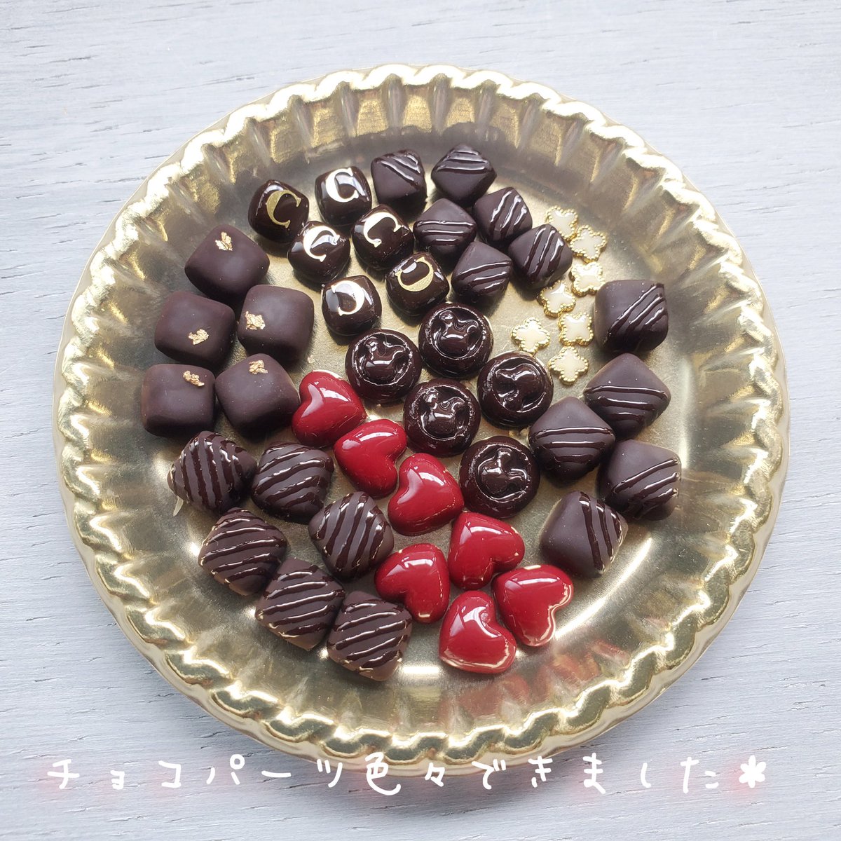 耳からマシュマロうさぎさんチョコレートスモアピザ キーホルダー Minne 日本最大級のハンドメイド 手作り通販サイト