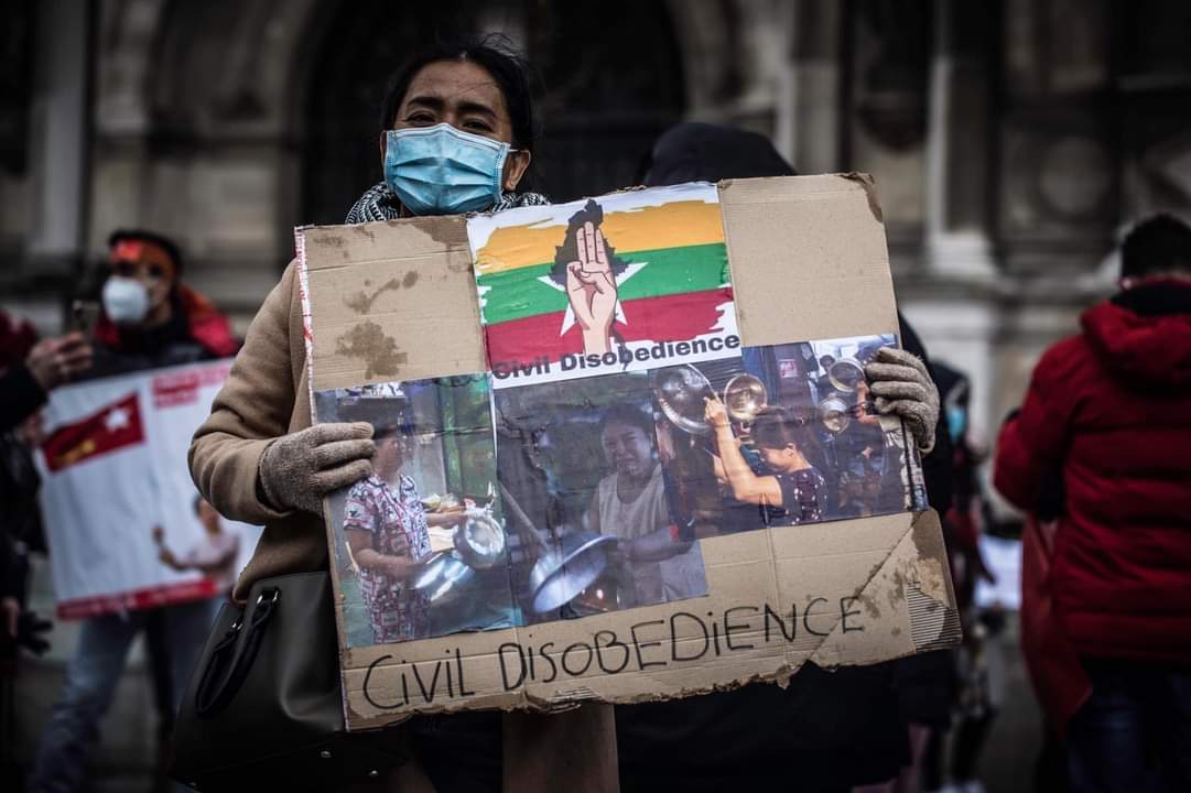 yaminsoethan's tweet image. La manifestation des birmans contre le coup d’état militaire à Paris en France 🇫🇷 
Pour la liberté,la justice et la égalité ! 
On est contre la dictature militaire
#Coupmilitaire
#ProtestinParis #Paris