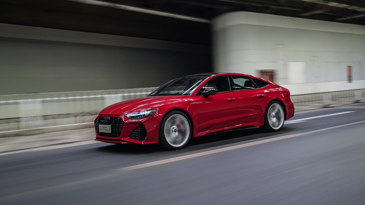 TopGear_China's tweet photo. All New Audi RS7 Sportback #topgearchina #audi #rs7 https://t.co/ALQ447uf06