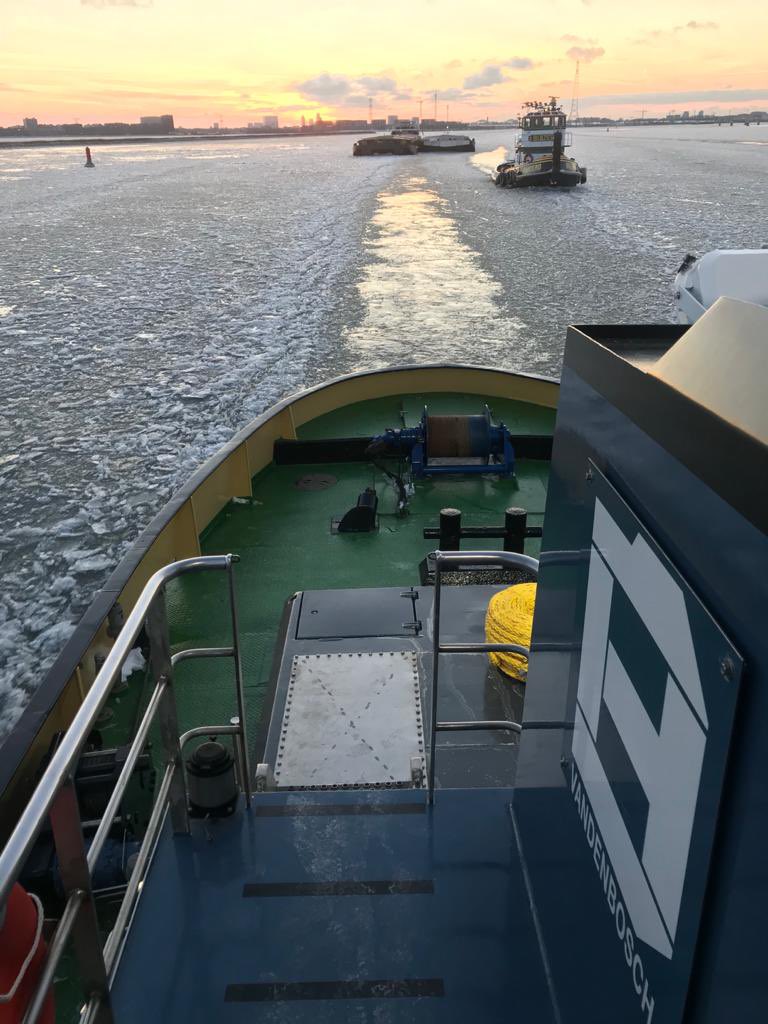 <a href="/slurryexpress/">Sander@Calcit 12</a> De situatie vanaf de #ijsbreker Husky op het #Markermeer