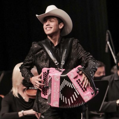 Ivan Flores on Twitter: Ivan Flores on Twitter: