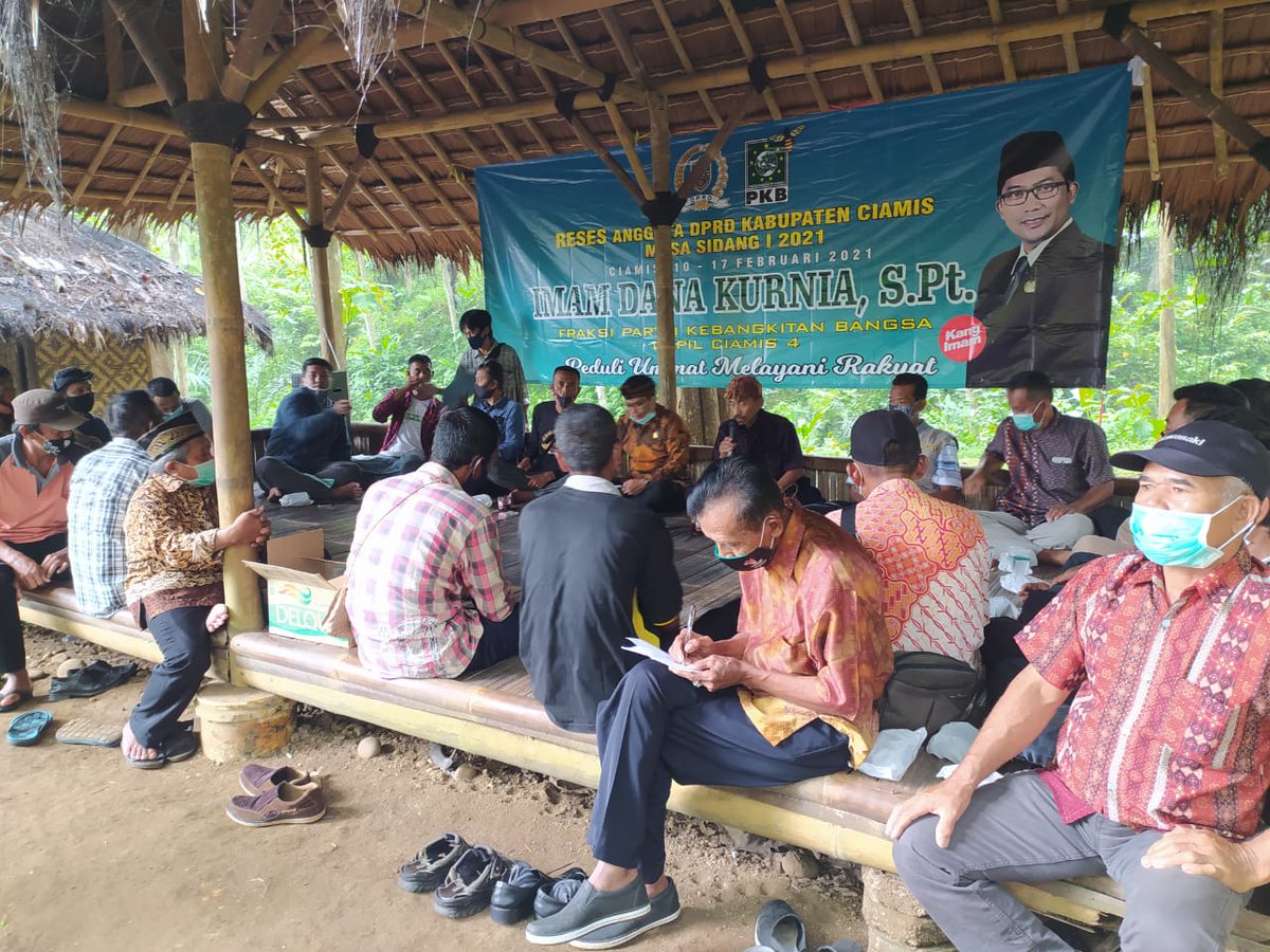 Puncak Manik Bangunharja beradah
Mendorong pengembangan Destinasi Wisata dan Produk Unggulan Desa 
Tetaplah berkarya dan teruslah berbuat baik untuk kepentingan ummat.
#resesdprdciamis
#peduliumatmelayanirakyat 
<a href="/DPP_PKB/">DPP PKB</a> 
<a href="/cakimiNOW/">A Muhaimin Iskandar</a> 
<a href="/EmHasanuddin/">M Hasanuddin Wahid</a> 
<a href="/SyaifulHooda/">Syaiful Huda</a> 
<a href="/dpwpkbjabar/">DPW PKB JABAR</a>